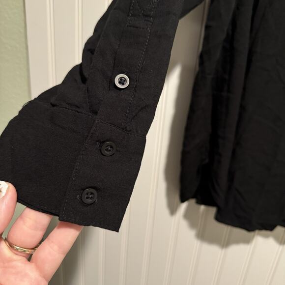 Torrid Black Drop Shoulder Button Front Shirt Plus Size 2X - Picture 4 of 7